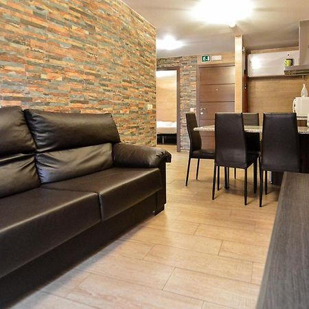 Apartamentos Turísticos Toledo Exterior foto