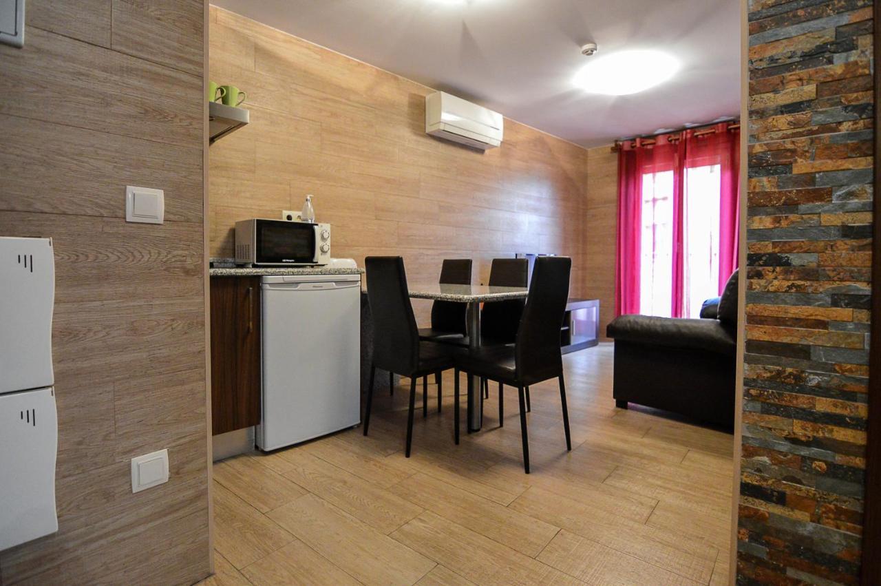 Apartamentos Turísticos Toledo Exterior foto