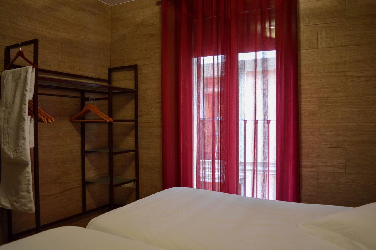 Apartamentos Turísticos Toledo Exterior foto